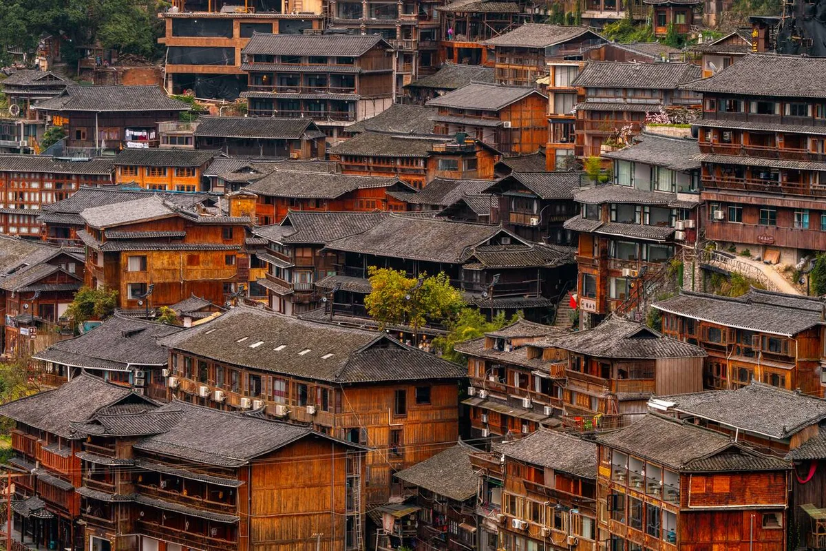 Khám Phá Làng Xijiang: Hành Trình Về Vùng Đất Miao