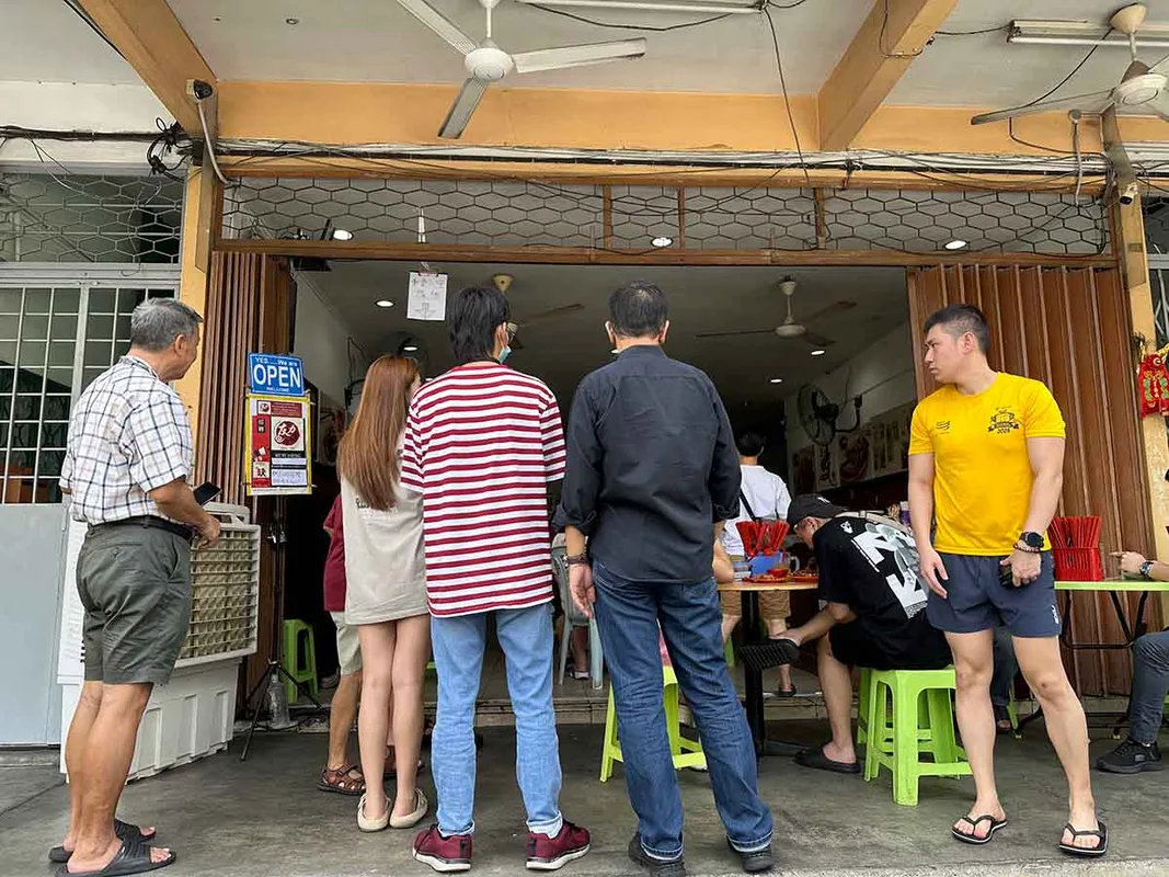 Khám Phá Món Wan Tan Mee Nổi Tiếng Tại KL: Yulek Wan Tan Mee