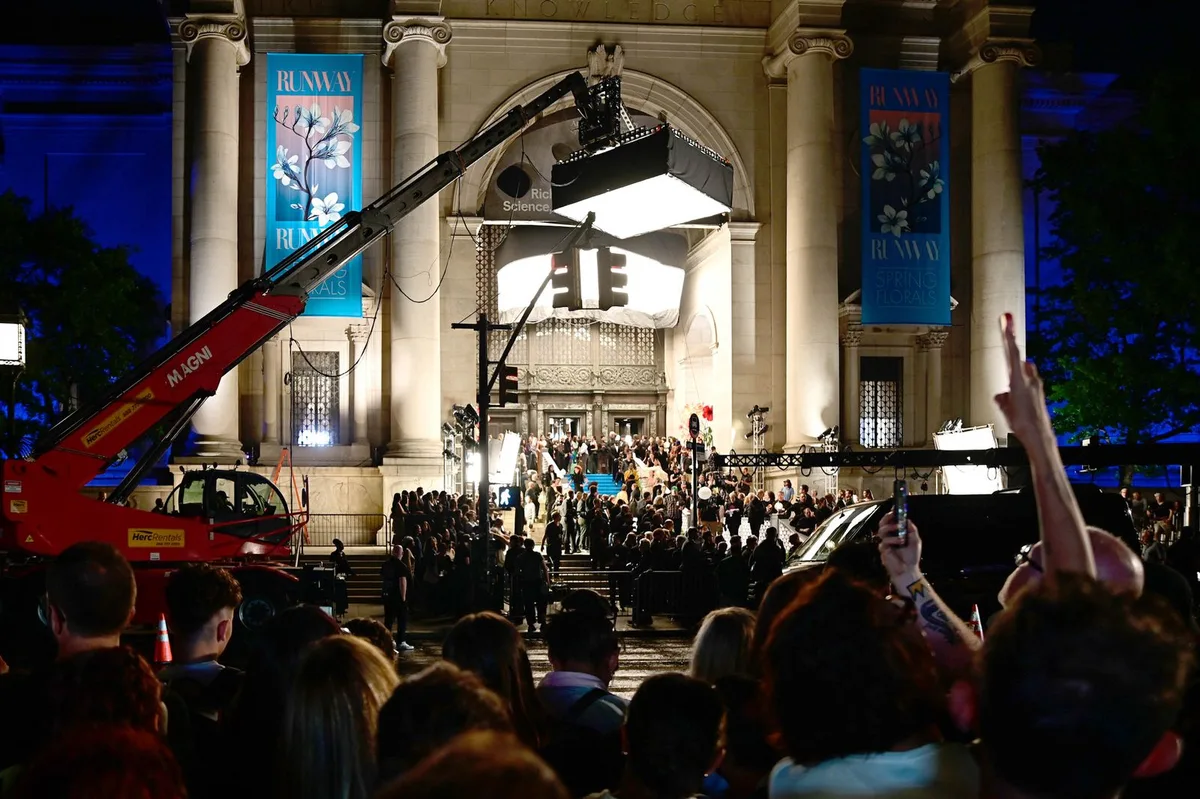 Khám Phá Những Địa Điểm Quay Phim 'The Devil Wears Prada 2': Manhattan, Milan và Hơn Thế Nữa