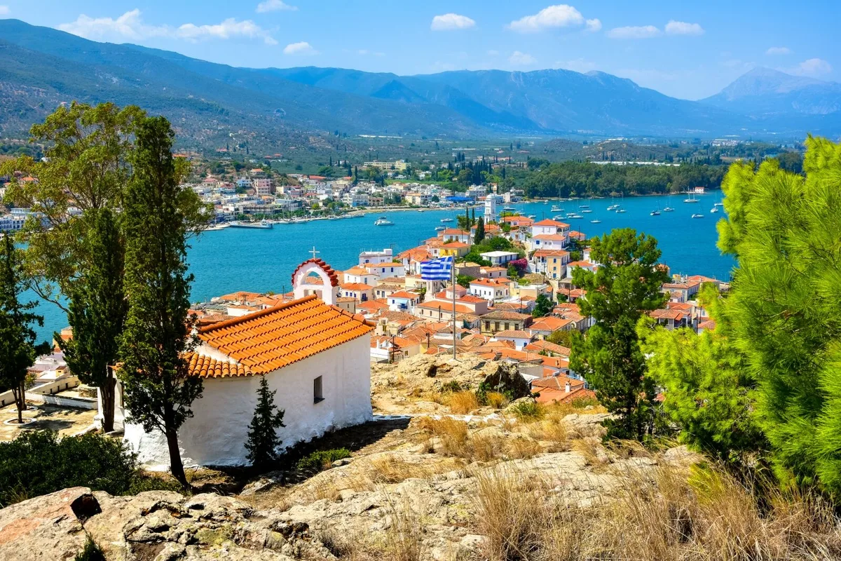 Khám Phá Những Hòn Đảo Hấp Dẫn Gần Athens: Chuyến Đi Ngày Tuyệt Vời