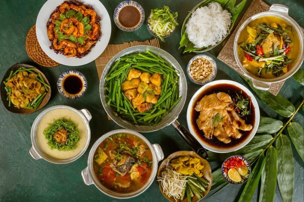 Khám Phá Những Quận Đặc Trưng Của Hà Nội: Hơn Cả Phố Cổ