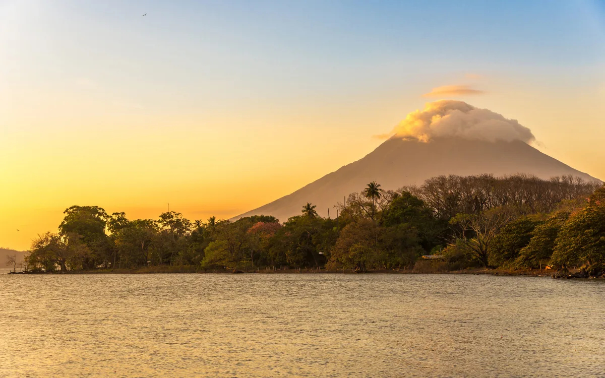 Khám Phá Nicaragua: Thiên Đường Thiên Nhiên và Văn Hóa Độc Đáo