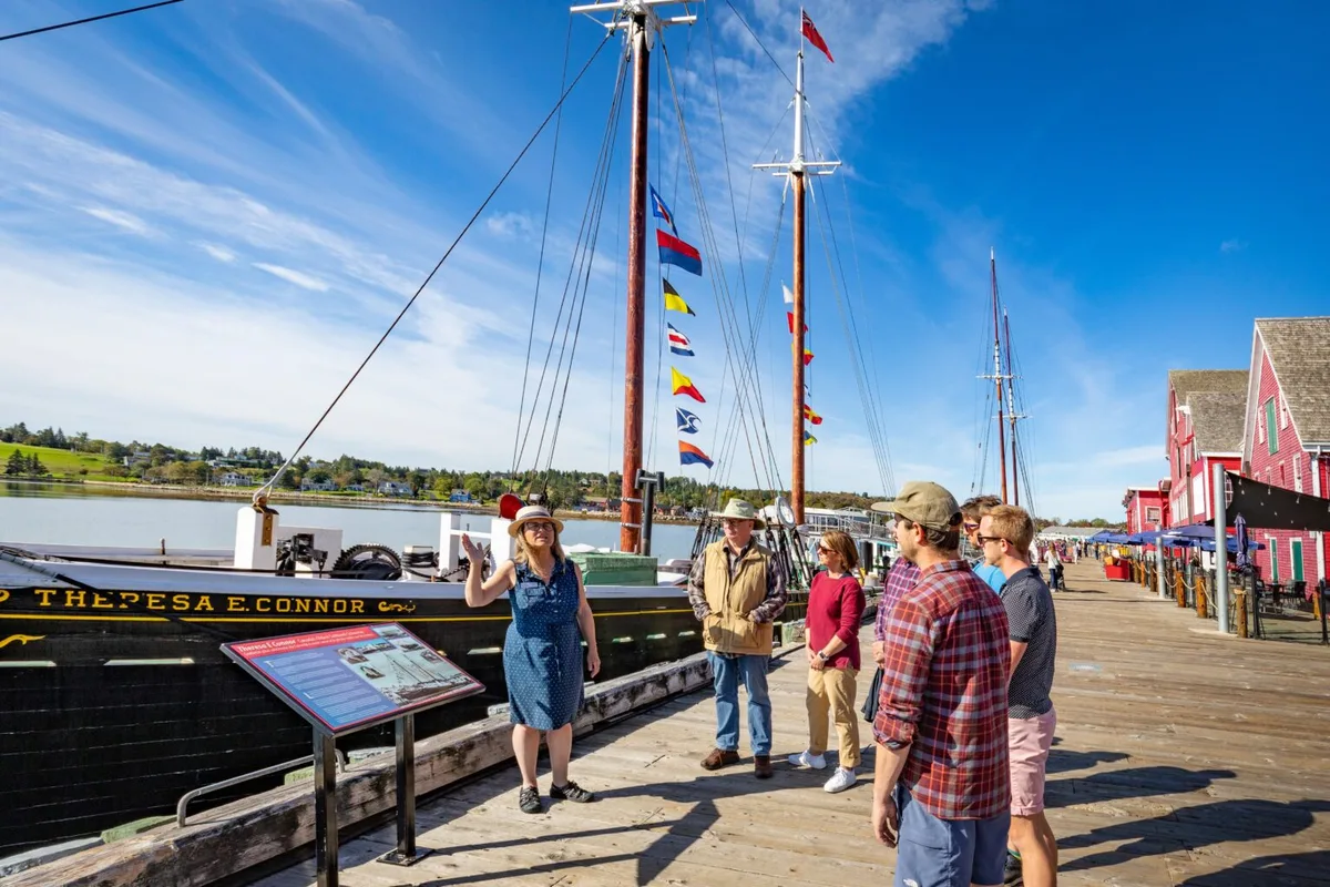 Khám Phá Nova Scotia: Chuyến Hành Trình Dọc Bờ Biển Canada