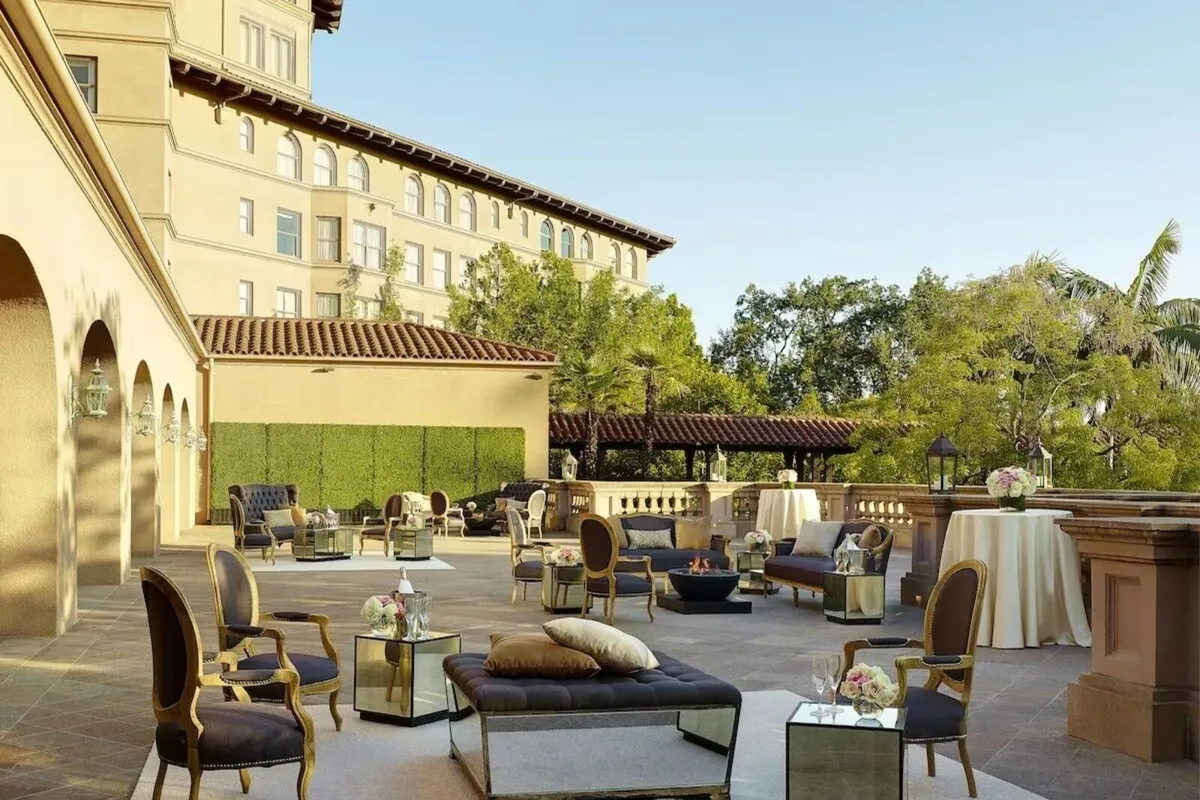 Khám Phá Pasadena: Điểm Đến Lý Tưởng Cho Những Người Yêu Thích Ẩm Thực và Văn Hóa