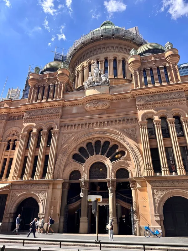 Khám Phá Sydney: 15 Hoạt Động Không Thể Bỏ Lỡ Dành Cho Du Khách Lần Đầu