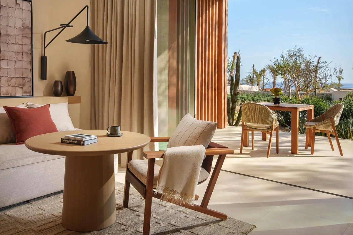 Khám Phá Thẻ Tín Dụng World of Hyatt Business: Lựa Chọn Tuyệt Vời Cho Các Doanh Nhân Chi Tiêu Cao