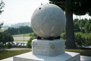 Khám Phá Tượng Đài Peary Tại Nghĩa Trang Arlington