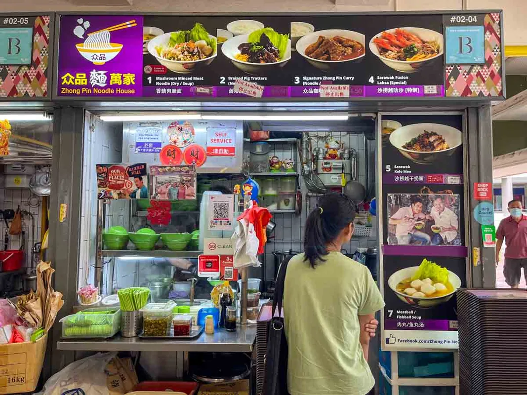Khám Phá Zhong Pin Noodle House: Kolo Mee Giòn Dẻo và Laksa Đậm Đà Tại Bukit Merah