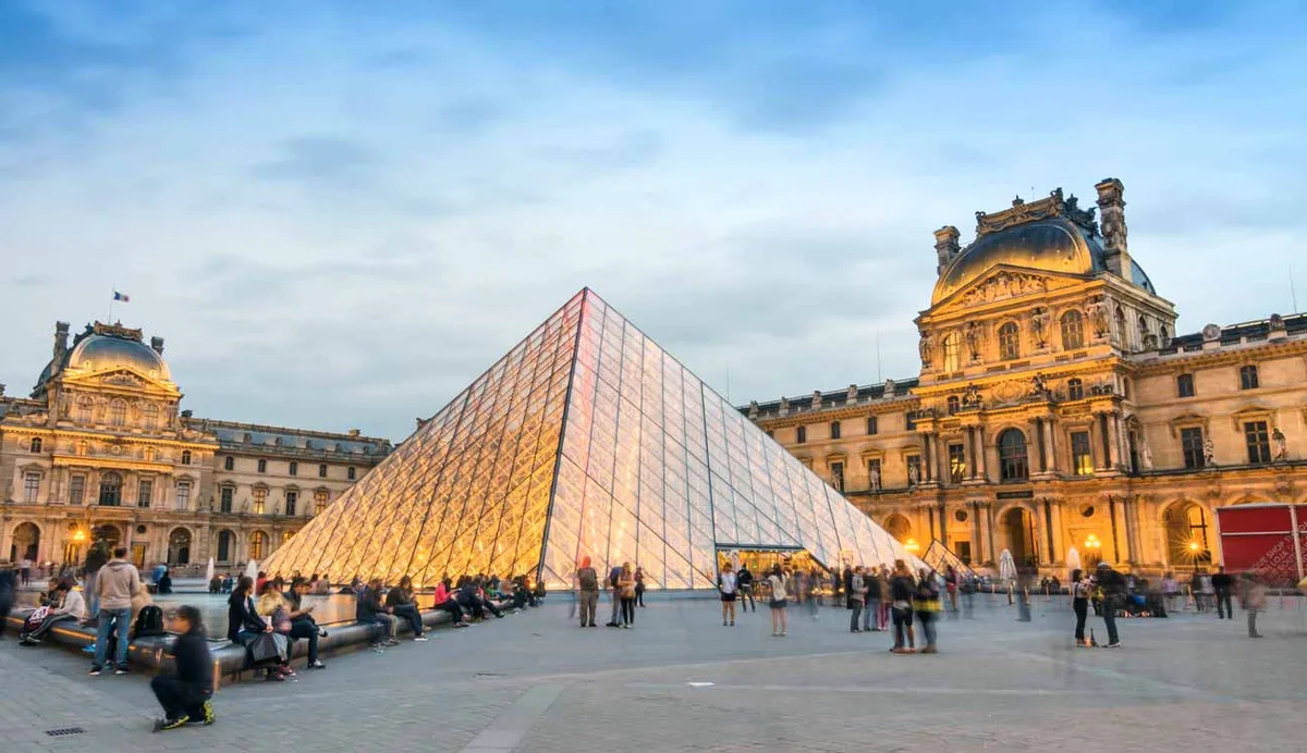 Kinh Nghiệm Tham Gia Lễ Hội Bastille Day Ở Paris: Đi Đâu, Làm Gì