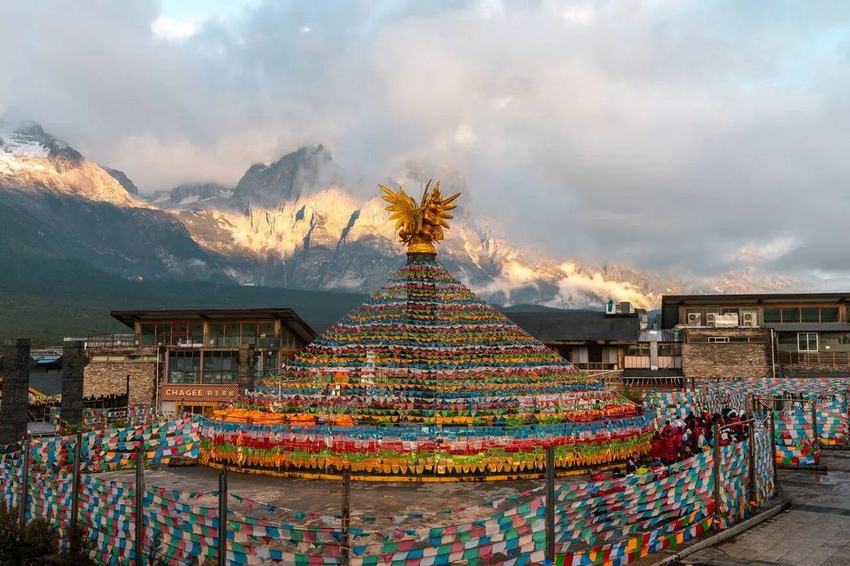 Lạc Lối ở Lijiang: Những Điều Phải Thử Ngang Qua Văn Hóa Naxi