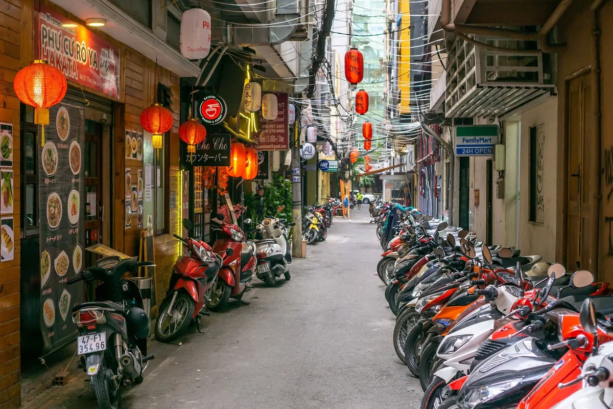 Lạc Vào Little Japan Giữa Lòng Sài Gòn Sôi Động
