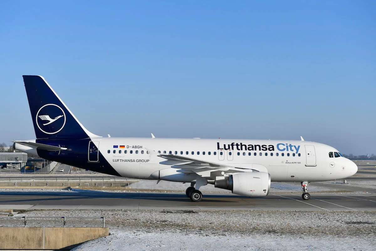 Lufthansa Đóng Cửa Chi Nhánh CityLine: Điều Gì Đang Xảy Ra?