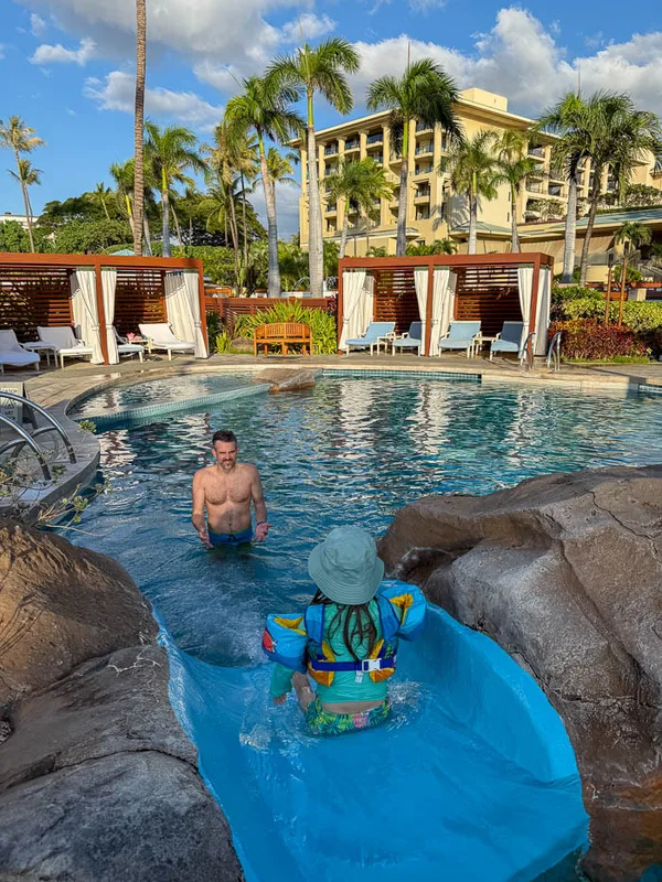 Maui Có Gì Hot: Montage Kapalua Bay vs. Four Seasons Wailea