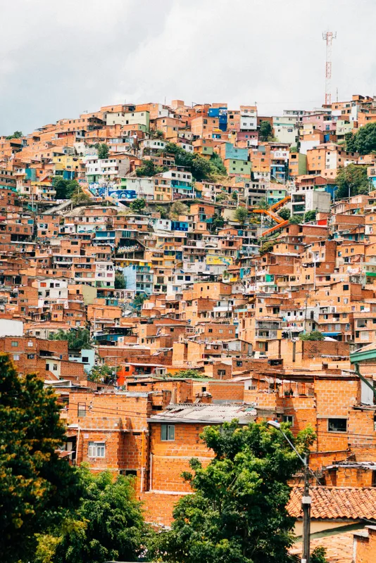 Medellín: Trải Nghiệm Như Dân Bản Địa Không Cần Lối Mòn Du Lịch