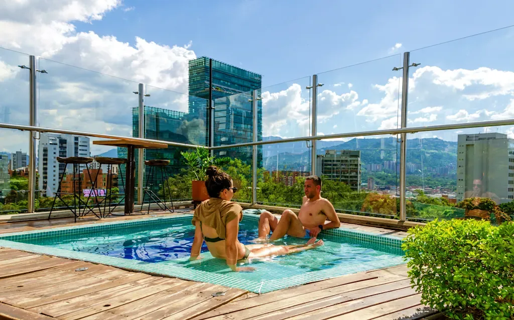 Medellín: Trải Nghiệm Như Dân Bản Địa Không Cần Lối Mòn Du Lịch