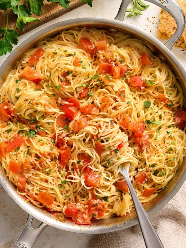Mì Ý Angel Hair Pomodoro Ngon Bổ Rẻ Chỉ Trong 20 Phút