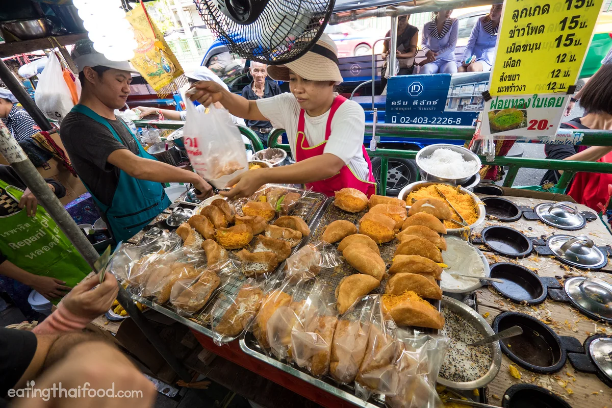 Một Ngày Ăn Thả Ga Ẩm Thực Bangkok Như Người Bản Địa