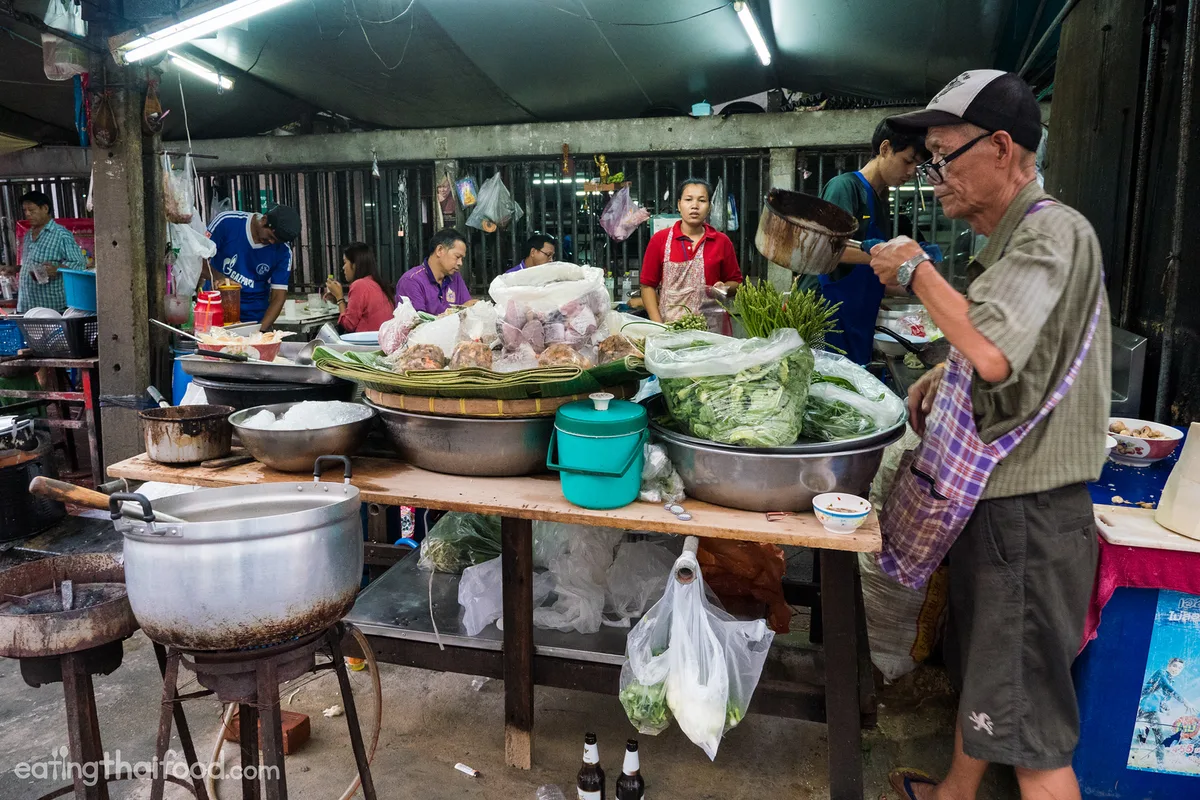 Một Ngày Ăn Thả Ga Ẩm Thực Bangkok Như Người Bản Địa
