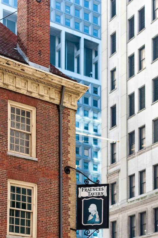 Một Ngày Tuyệt Đối Trong Khu Tài Chính New York: FiDi