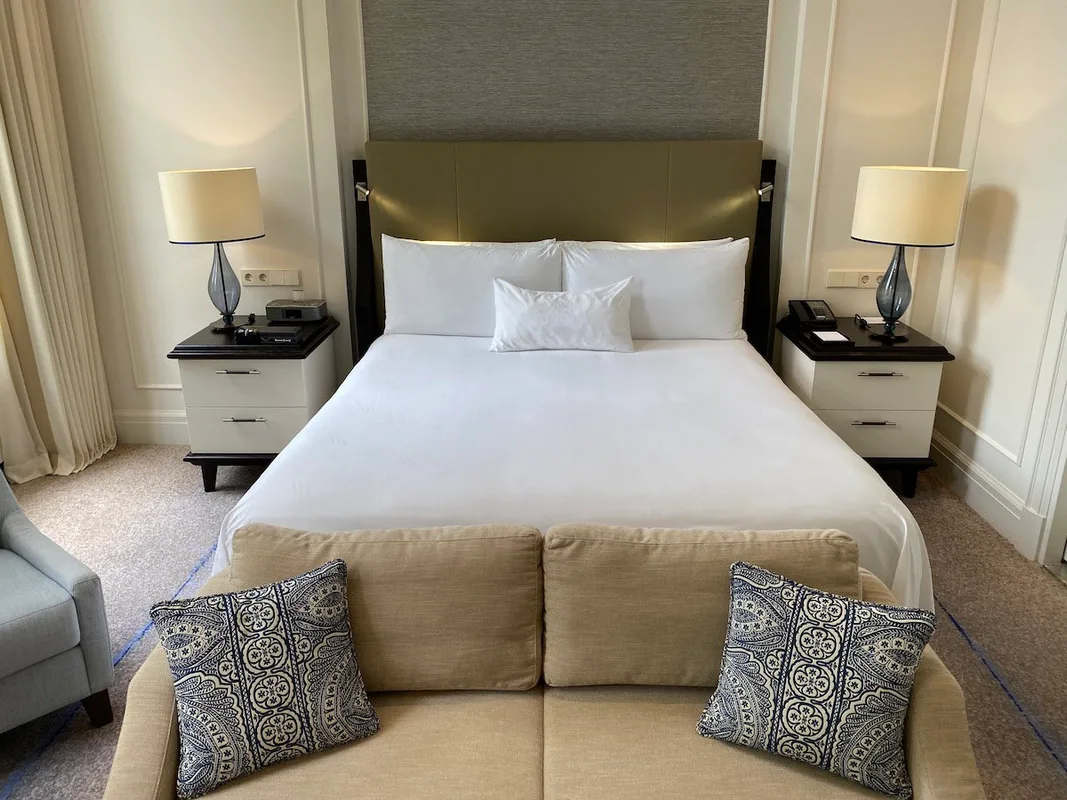 Mua Điểm Hilton Honors Với 100% Thưởng, Có Xứng Đáng?