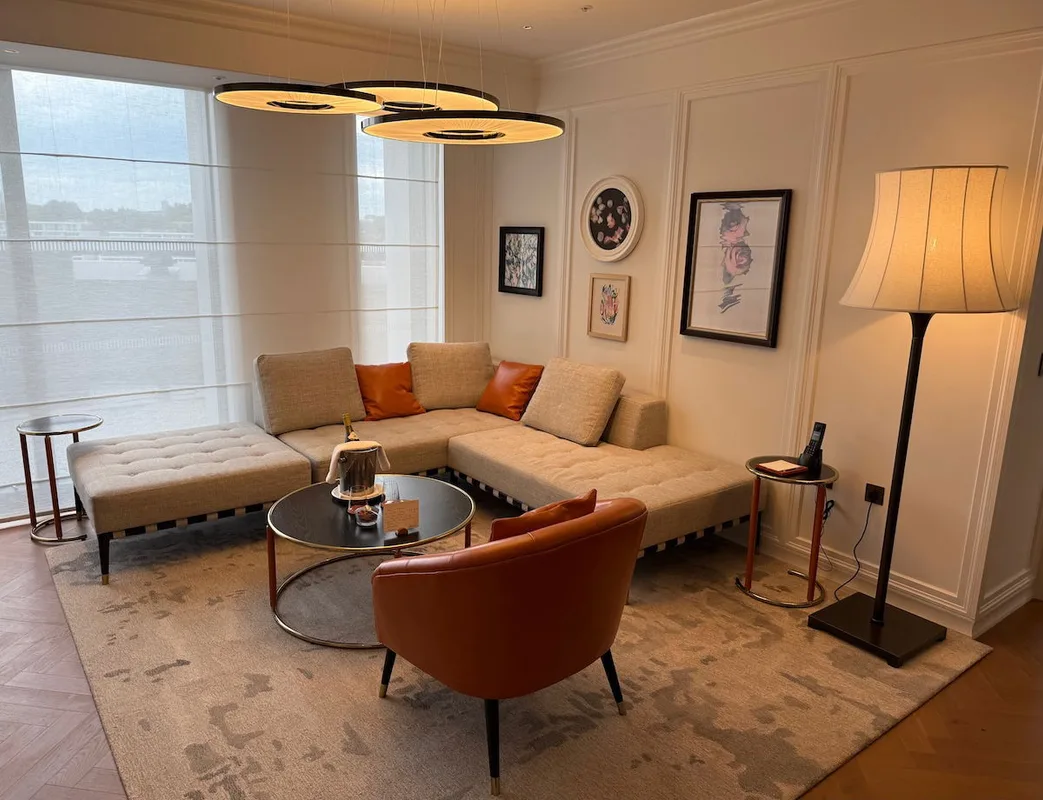 My Hyatt Concierge: Lợi Ích Có Thực Hay Chỉ Là Chiêu Trò?