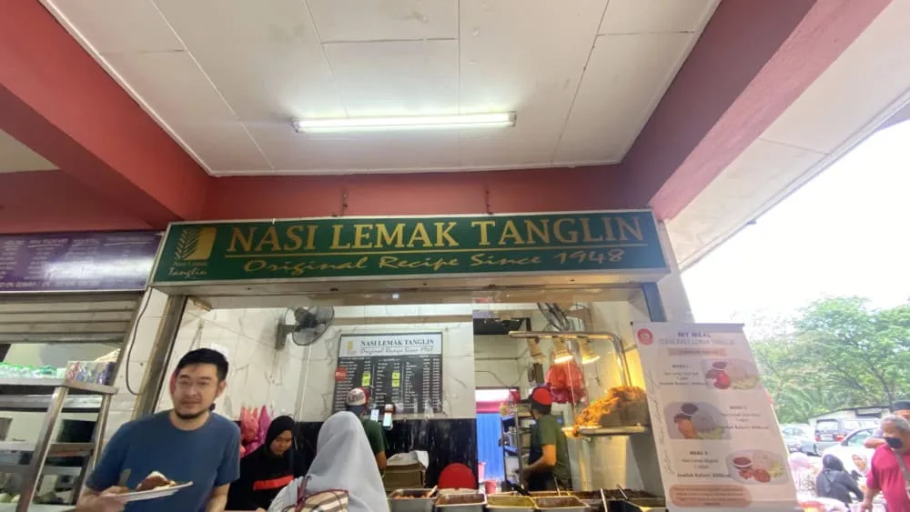 Nasi Lemak Tanglin: Khám Phá Hương Vị Nasi Lemak Truyền Thống Từ Năm 1948