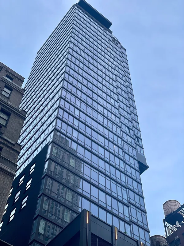 Nghỉ Dưỡng Tại Kimpton Era Midtown New York: Một Trải Nghiệm Đáng Nhớ
