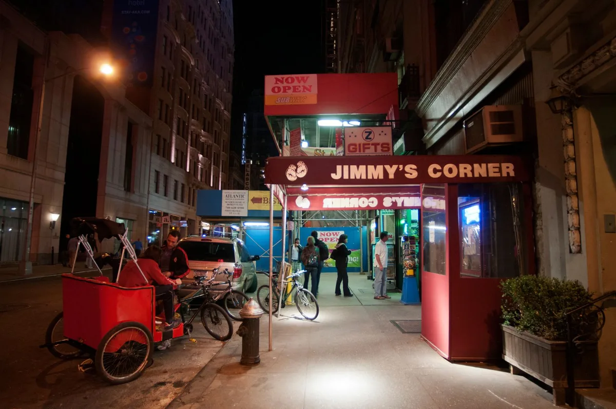 Những Quán Bar Ngầu Nhất Ở New York Mà Mình Mê