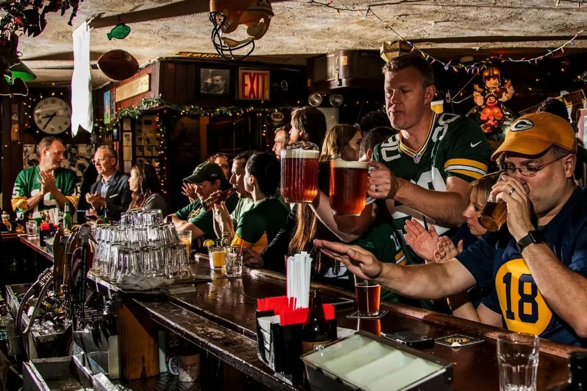 Những Quán Bar Ngầu Nhất Ở New York Mà Mình Mê