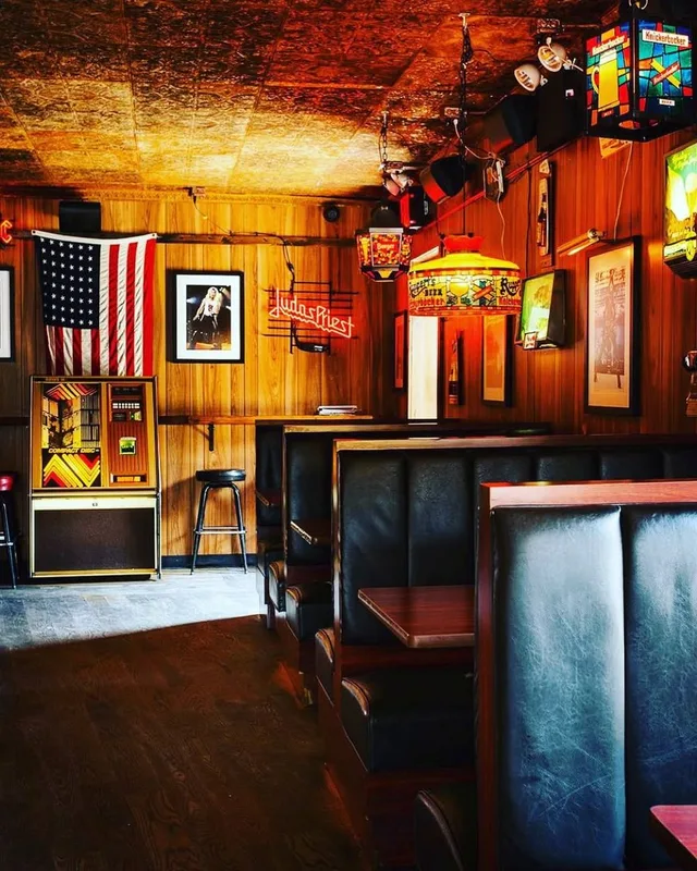 Những Quán Bar Ngầu Nhất Ở New York Mà Mình Mê