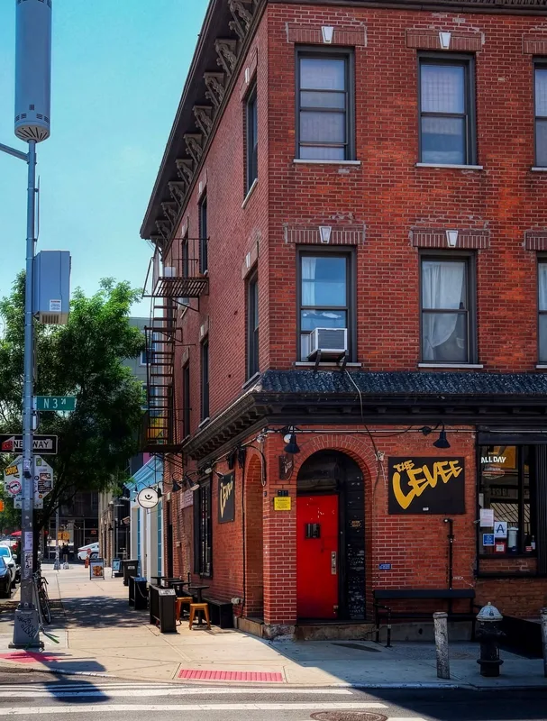 Những Quán Bar Ngầu Nhất Ở New York Mà Mình Mê