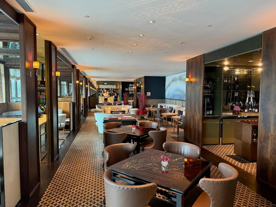 Rosewood: Tập Đoàn Khách Sạn Sang Trọng Đang Bùng Nổ
