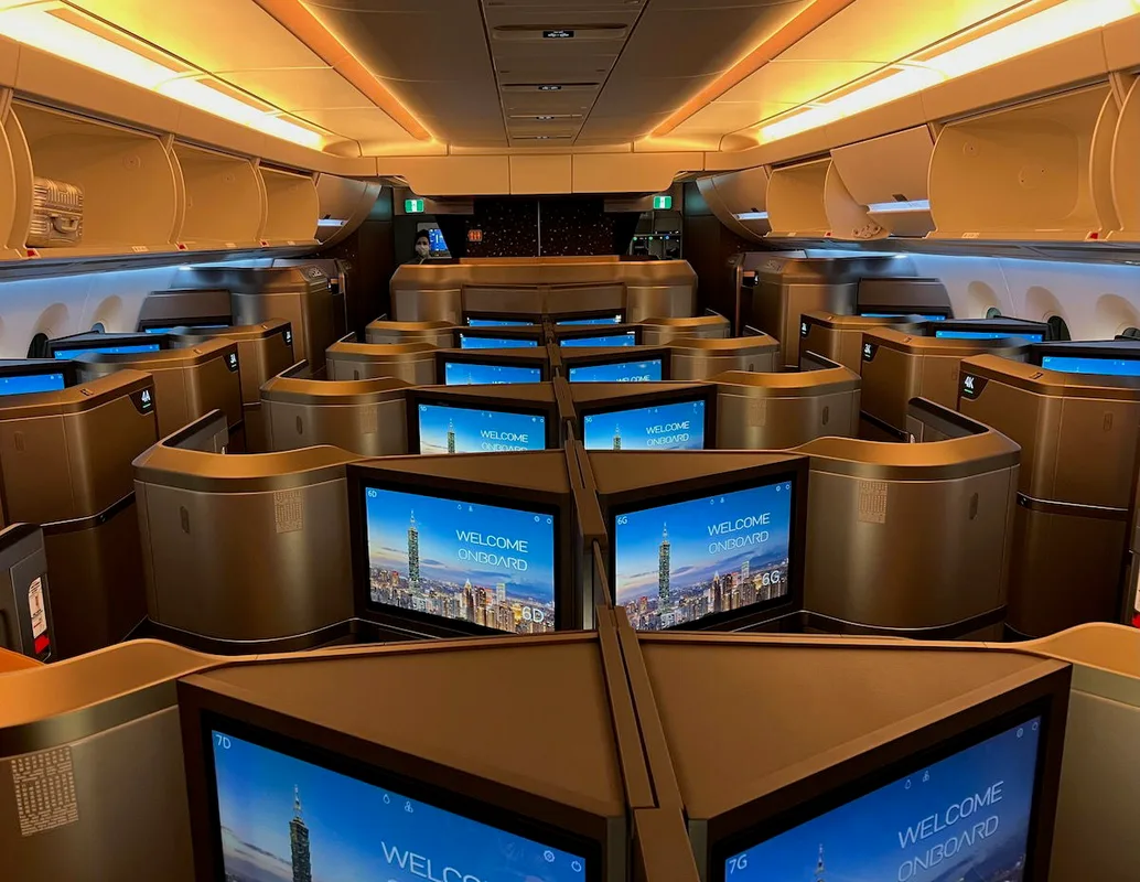 Royal Jordanian Ra Mắt Ghế Hạng Thương Gia Mới Trên Boeing 787