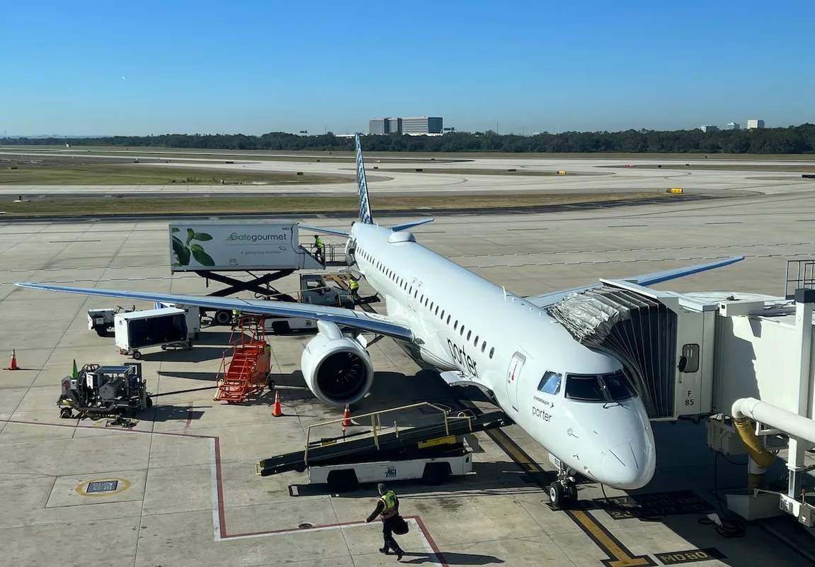 Sân bay Montreal Metropolitan: Bước đột phá mới cho hãng hàng không Porter