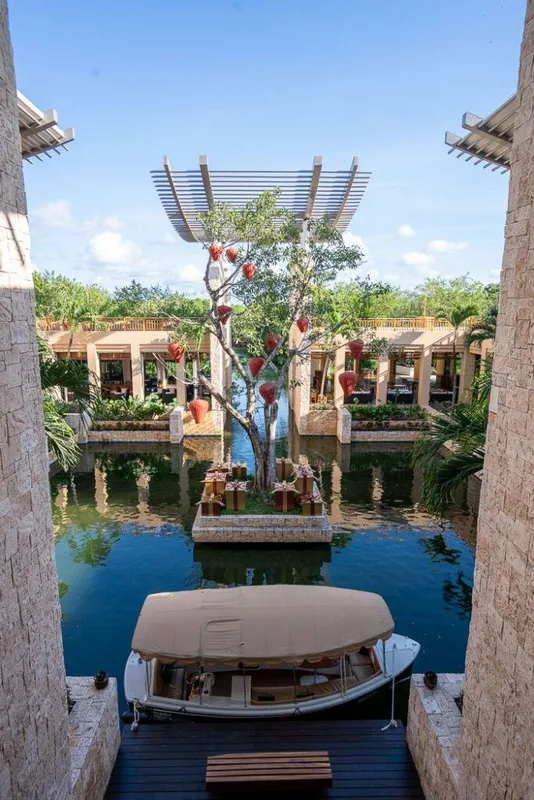 Sống Chậm Lại Giữa Thiên Nhiên: Banyan Tree Mayakoba Có Đáng Để Thử?