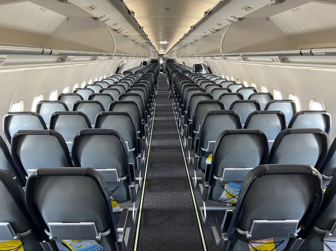 Spirit Airlines: Khủng Hoảng Tài Chính Và Cuộc Cầu Cứu Khẩn Cấp