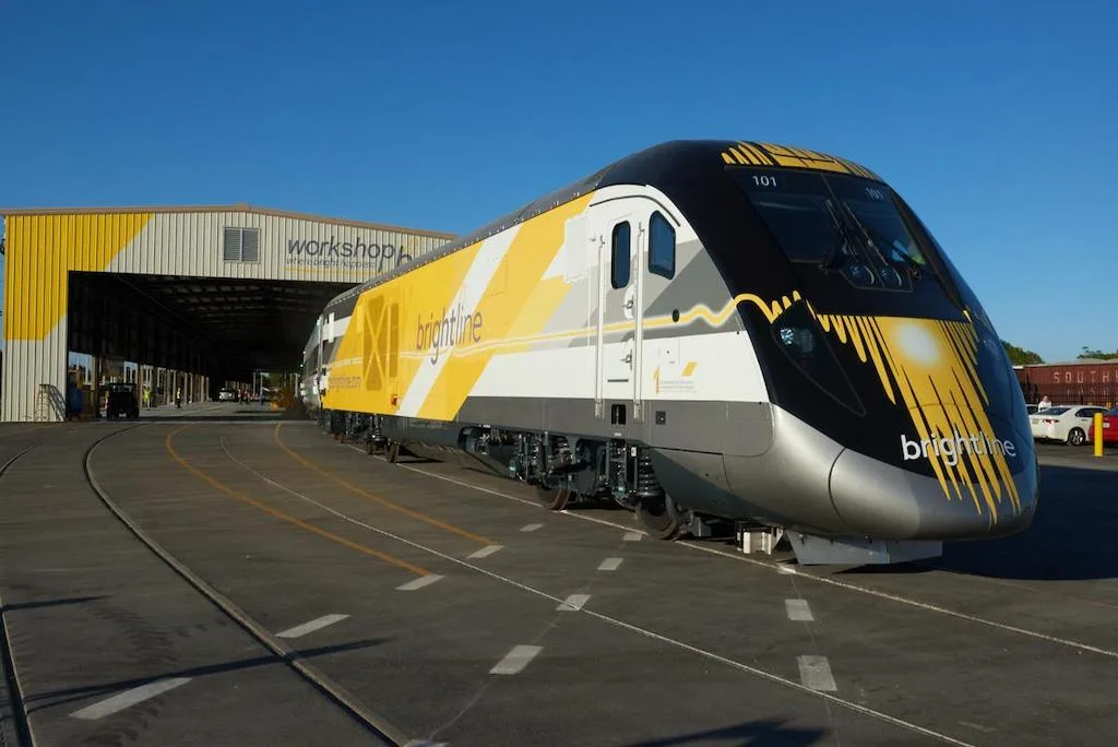 Tàu Brightline Từ Los Angeles Đến Las Vegas: Cuộc Cách Mạng Giao Thông Mỹ