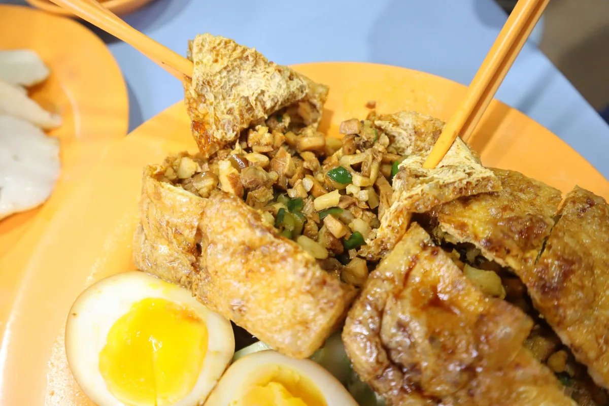 Teo Heng Teochew Porridge: Quán Cháo Teochew 72 Năm Tuổi Tại Singapore