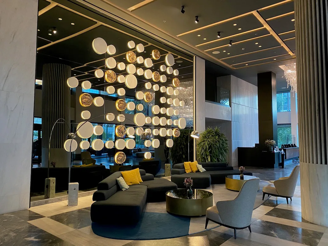 Thay Đổi Danh Mục Khách Sạn của World of Hyatt Năm 2026: 136 Tài Sản Bị Ảnh Hưởng