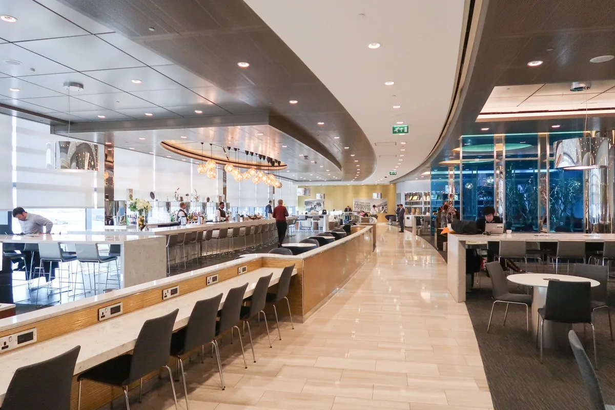 Thẻ United Club: Hành trình bay đẳng cấp với nhiều ưu đãi hấp dẫn