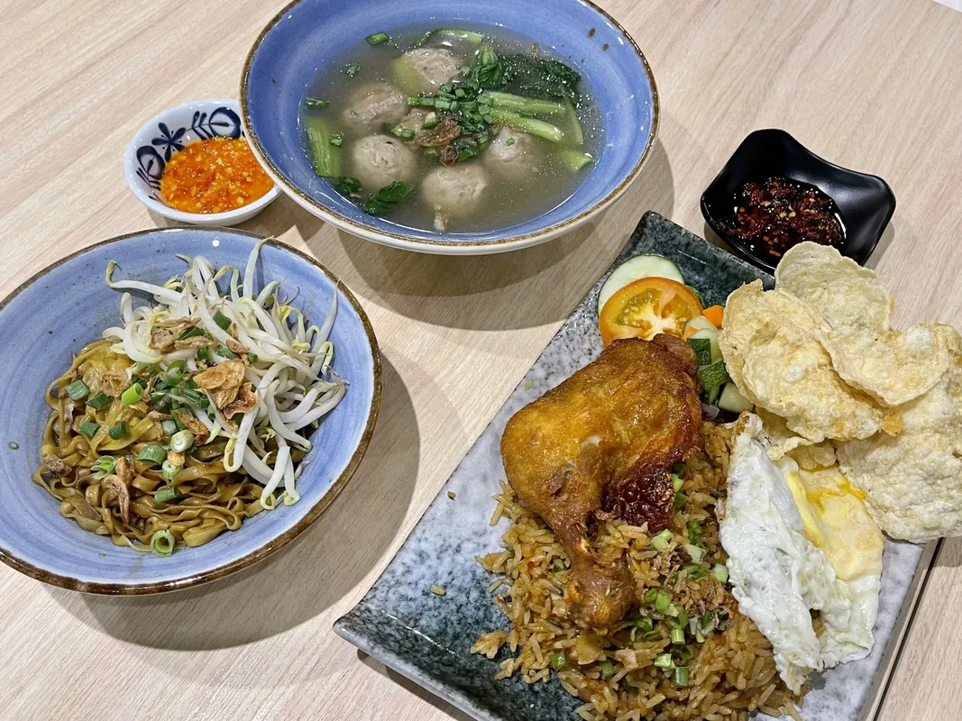 Thử Đồ Indonesia Ngon Đến Bất Ngờ Ngay Giữa Orchard