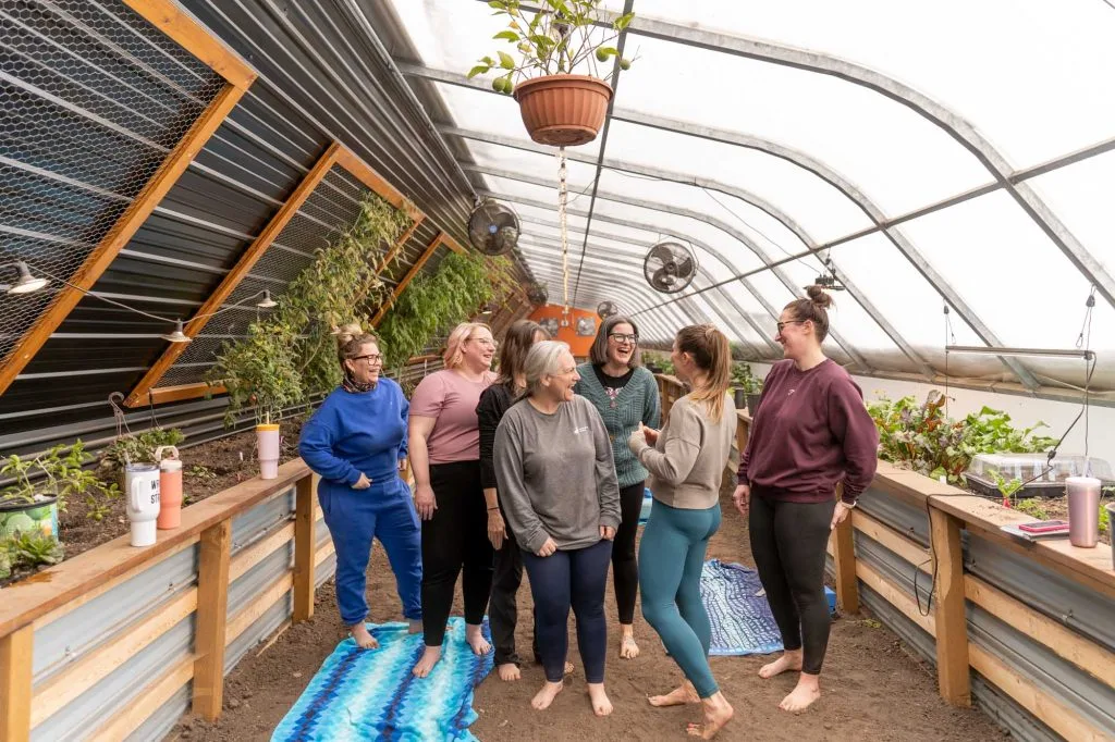 Thử Thách Lạnh Cóng Tại Living Skies Lodge ở Saskatchewan