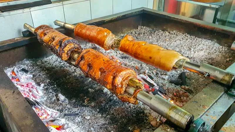 Thưởng Thức Lechon Ngon Nhất Singapore Tại Lechon Republic Novena