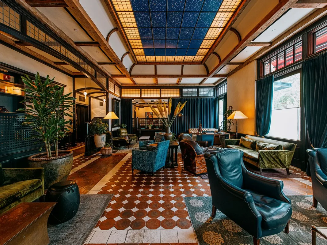 Top 10 Khách Sạn Đỉnh Nhất ở New York: Trải Nghiệm Đáng Nhớ
