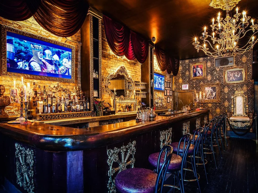 Top 10 Quán Bar Nổi Bật Nhất Tại Chicago Mà Bạn Không Thể Bỏ Qua