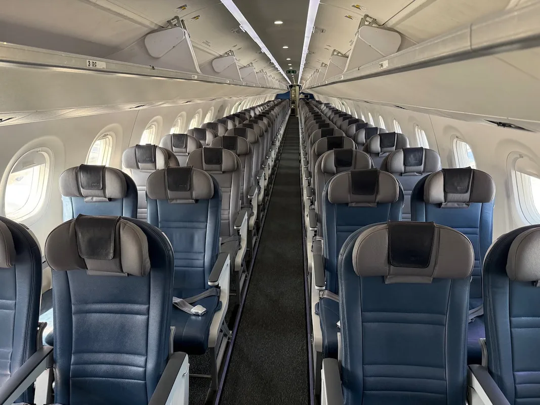 Trải Nghiệm Bay Cùng Porter Airlines: Chuyến Bay Thú Vị Từ Fort Lauderdale Đến Montreal