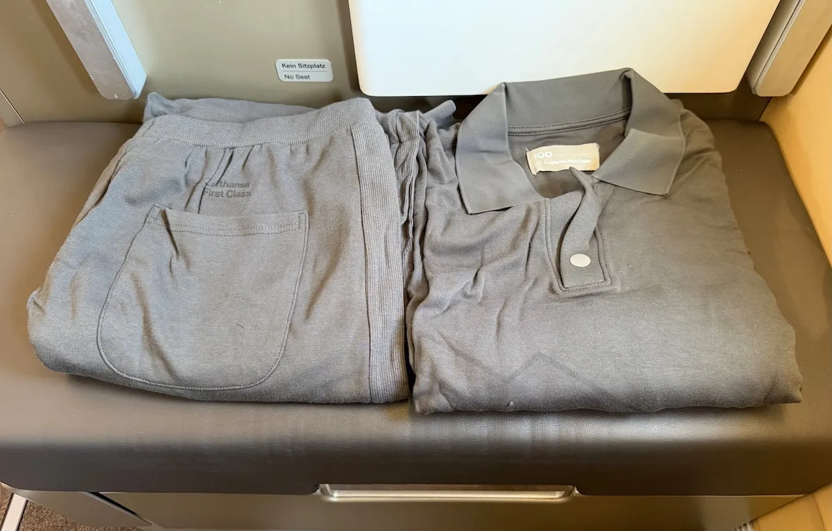 Trải Nghiệm Đẳng Cấp: Bữa Tiệc Hạng Nhất Của Lufthansa