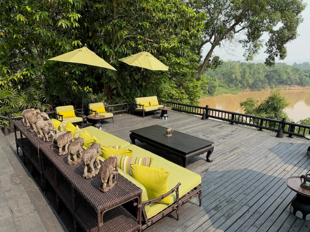 Trải Nghiệm Four Seasons Tented Camp Golden Triangle: Ngôi Làng Bị Lãng Quên