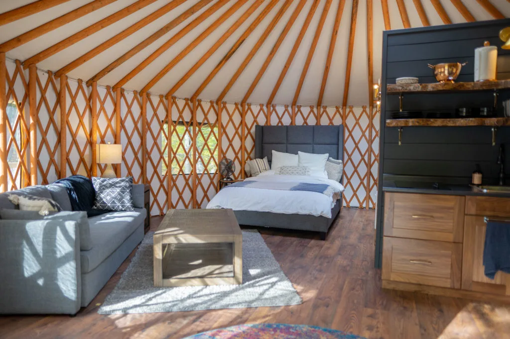 Trải Nghiệm Glamping Sang Chảnh Tại Saskatchewan Bạn Không Thể Bỏ Lỡ