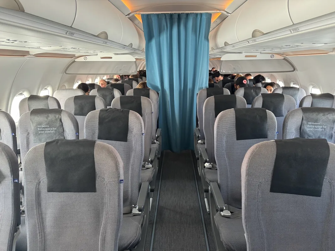 Trải Nghiệm Hạng Thương Gia Mới Của SAS Trên Chuyến Bay A320